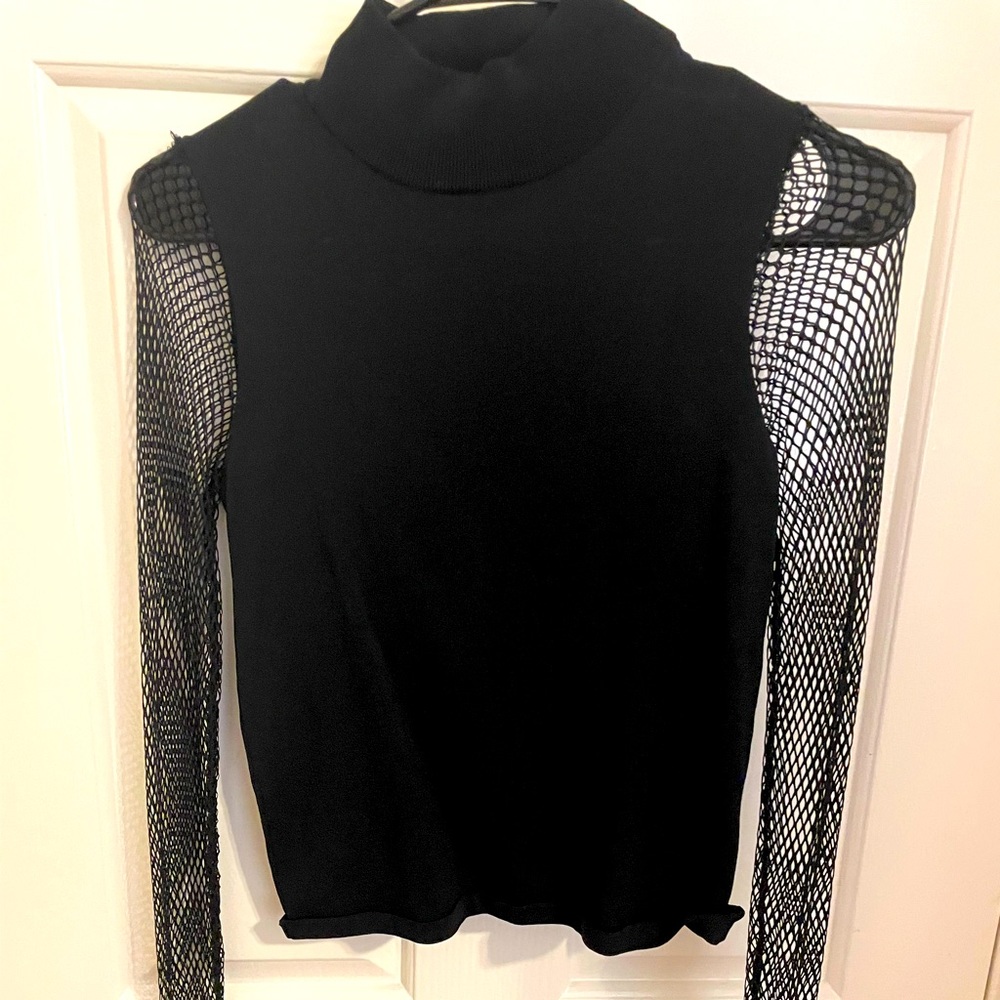 Long Sleeve Mesh Sleeve Top